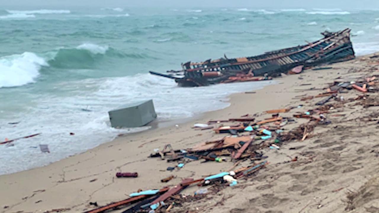 Il Tragico Naufragio in Calabria: Oltre i Numeri, La Necessità di Politiche Umane e Sicure